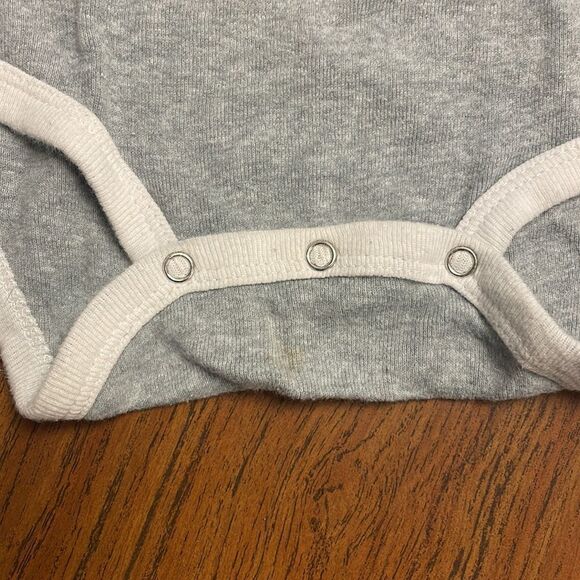 Wisconsin Badge One Piece for Baby - Picture 5 of 8